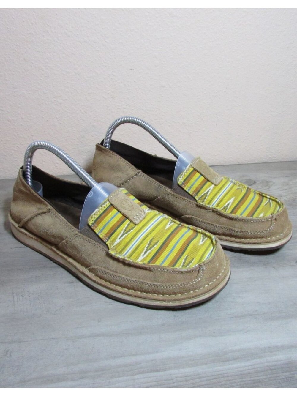 Ariat Women's 9 Cruiser Navajo Slip on Shoe 10027353